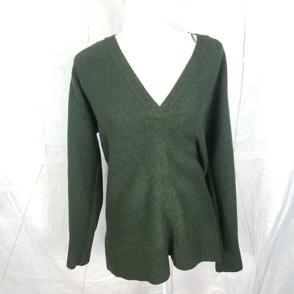 Cynthia Rowley green wool blend sweater